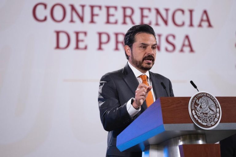 Suman 352 médicos especialistas cubanos en México: IMSS