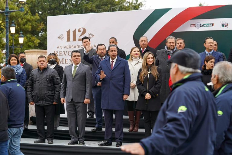 Celebran en Ramos Arizpe tradicional desfile revolucionario 