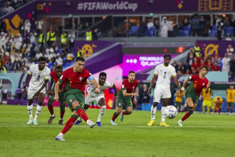 Joao Felix alumbra el récord de Cristiano Ronaldo; Portugal vence 3-2 a Ghana