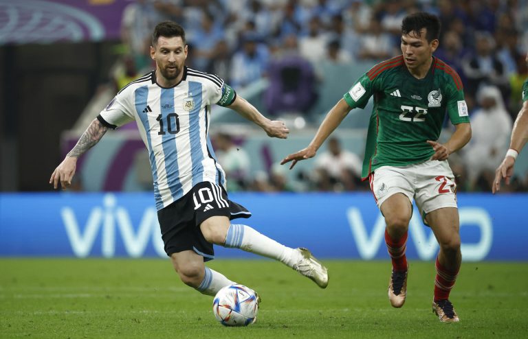 Messi iguala a Maradona