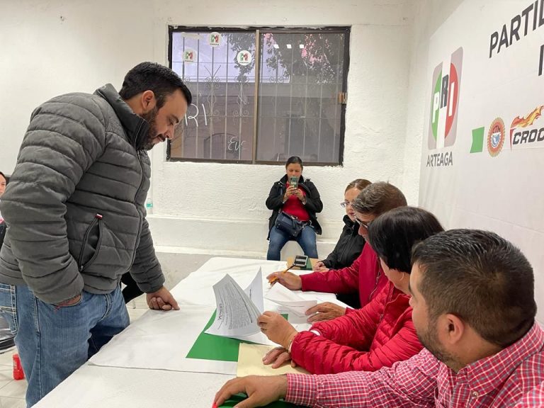 Avanzan cambios en el PRI Coahuila