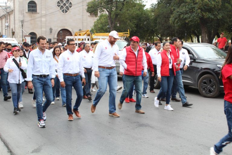 Celebran 155 aniversario del Ateneo Fuente 