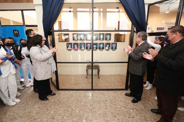 Celebra Facultad de Enfermería “Dr. Santiago Valdés Galindo” 80 años de formar a profesionales de la salud