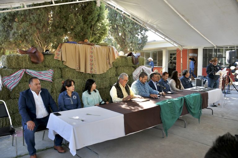 Centro de Atención Múltiple de equinoterapia en Ramos celebra 15 años de historia 