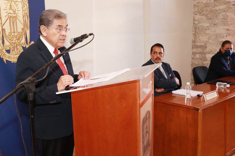 Director de la Facultad de Ciencias Sociales de la UA de C comparte los logros obtenidos durante el periodo 2021-2022   