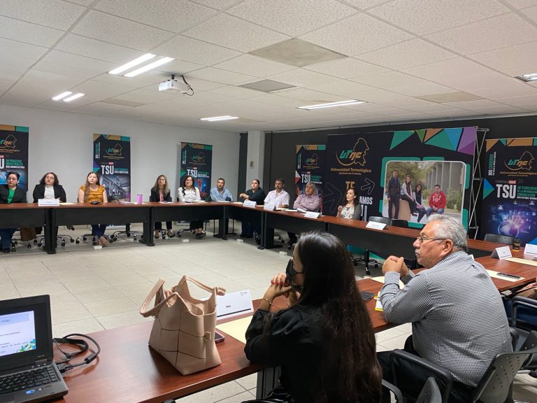 En Coahuila, trabajan en coordinación Contralores Municipales y SEFIRC