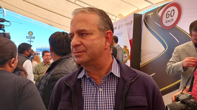 Exhorta SEDU a reforzar medidas de prevención ante mezcla de COVID, influenza y virus sincitial