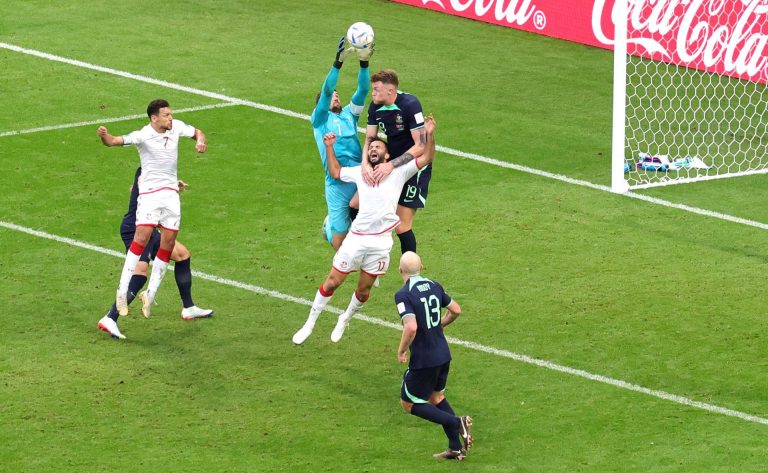 Australia vence 1-0 a Túnez