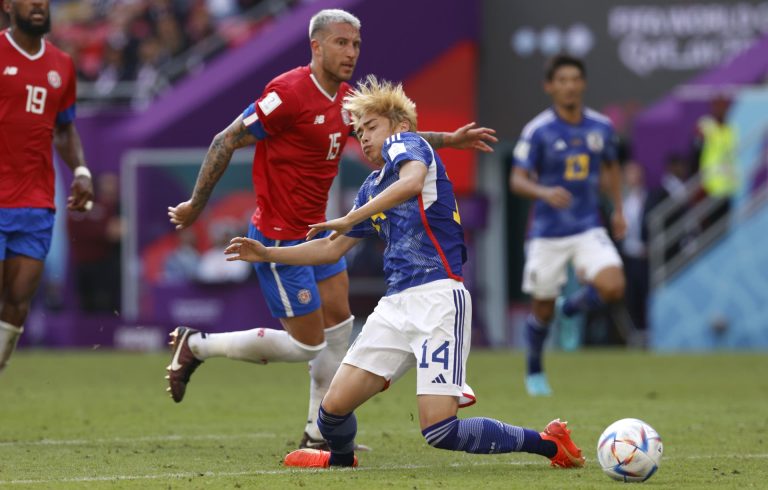 Costa Rica se niega a hacer las maletas; vence 1-0 a Japón