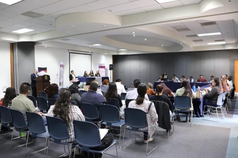 Instituto Coahuilense de las Mujeres brinda capacitación para la elaboración de dictámenes psicológicos y médicos