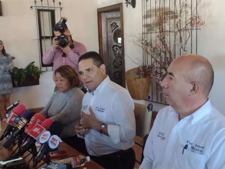 Reconoce Silvano Aureoles liderazgo de Riquelme; confirma alianza del PRD, PRI y PAN por la gubernatura de Coahuila en 2023