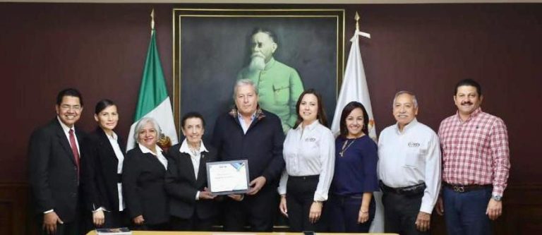 Reconocen OCS´s a Chema Fraustro apoyo para reactivar Feria Saltillo 2022