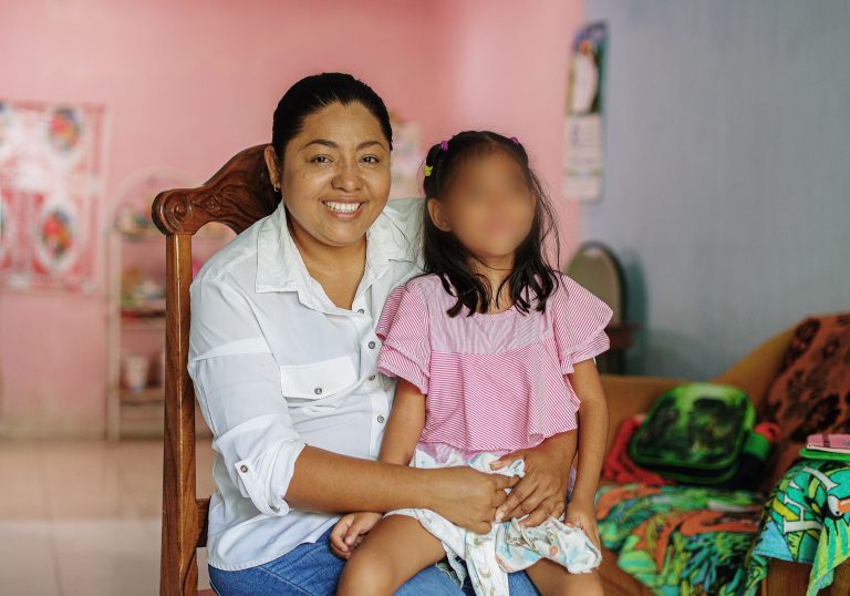 Tras detección temprana y tratamiento quirúrgico especializado, personal médico del IMSS salva vida de niña chiapaneca