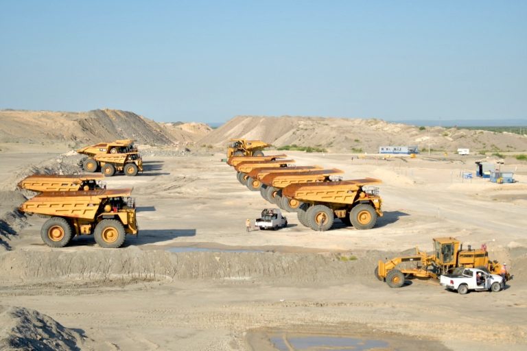 Demanda de AHMSA contra CFE desata represalias