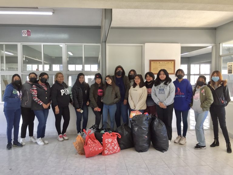 En Ateneo Fuente de Ramos se preparan para abrigar a familias del campo 