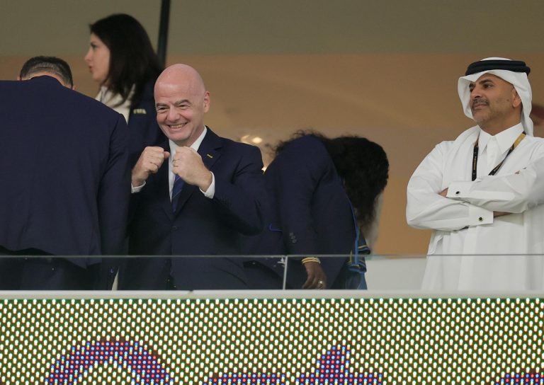 Infantino asegura que Qatar 2022 “está uniendo al mundo”