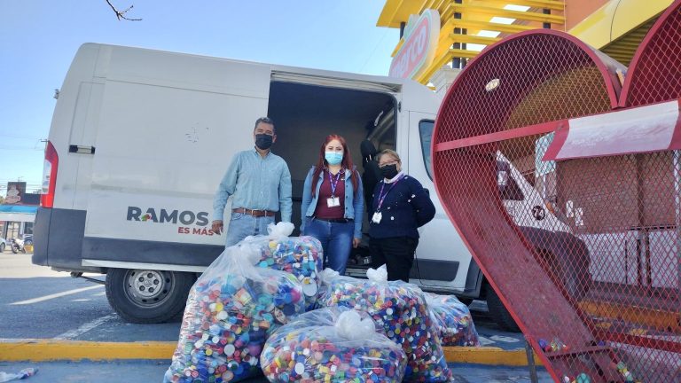 Recolectan más de 200 kg de tapitas en apoyo a Guerreras por la Vida 