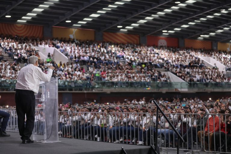 AMLO anuncia 3 mil sucursales del Banco Bienestar para julio