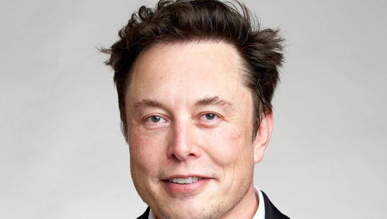 Elon Musk rompe récord; pierde 200 mil millones de dólares