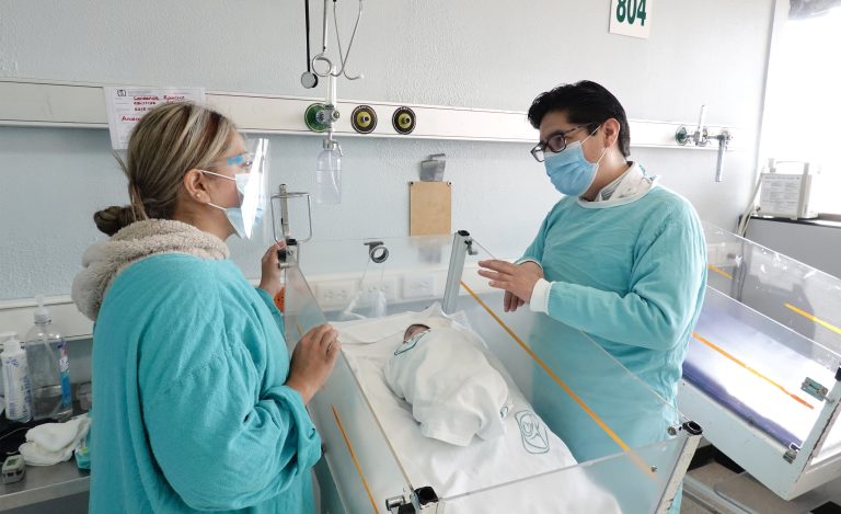 Con siete días de nacido, André Paolo recibe en el IMSS compleja cirugía de corazón y una oportunidad de vida   