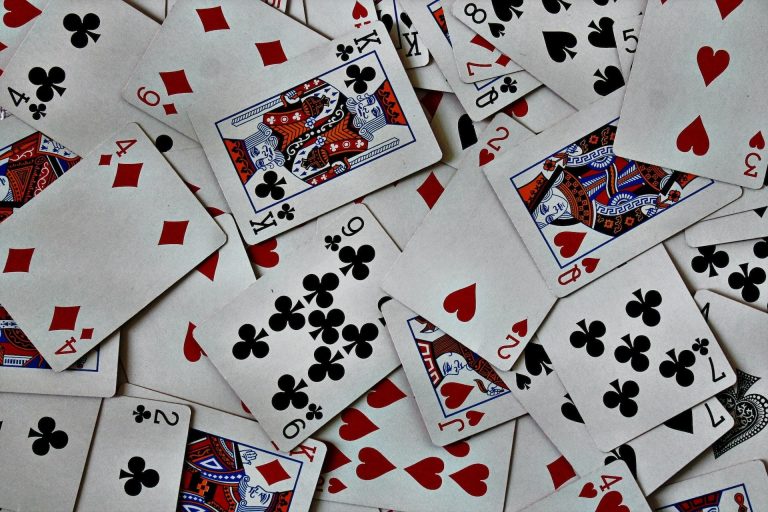 Juegos de casino: las reglas del Baccarat