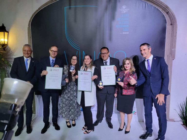 Premian en CDMX a vinos coahuilenses ganadores del Concurso Mundial de Bruselas 2022