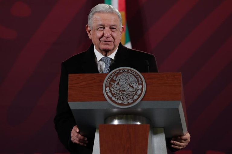 Si Corte declara inconstitucional Plan B, no pasa nada: López Obrador