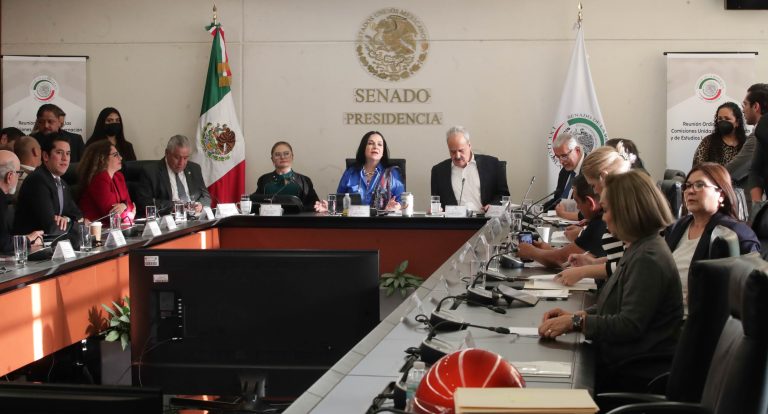 Plan B avanza en comisiones del Senado; sacan cláusula de vida eterna