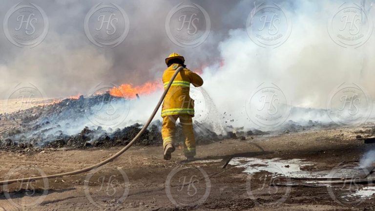 Incendio en recicladora de Ramos Arizpe