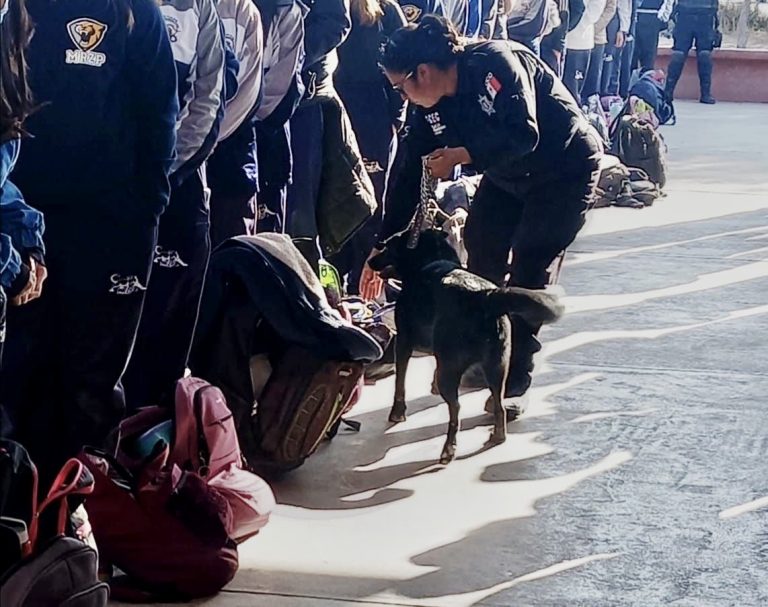 Implementan operativo “Mochila Segura” en secundaria ‘María del Refugio Zertuche Padilla’