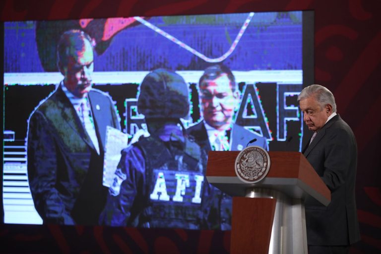 Lo de Luna es parte de decadencia y degradación progresiva: López Obrador