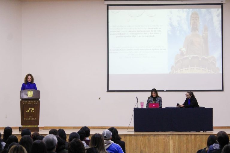 Con conferencias sobre la salud mental y prevención del suicidio cierran Curso-Taller “Formación y Actualización de Tutores” en la Unidad Torreón