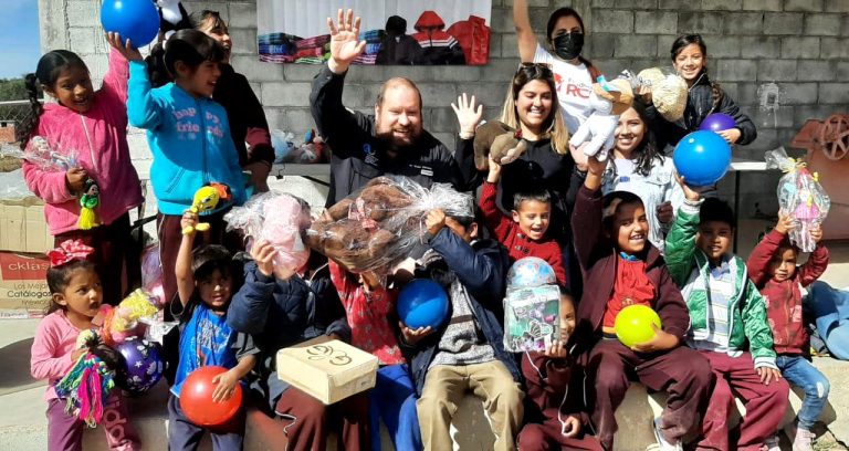 Lleva UA de C brigadas de apoyos y salud dental a la población de colonias y comunidades rurales de Saltillo