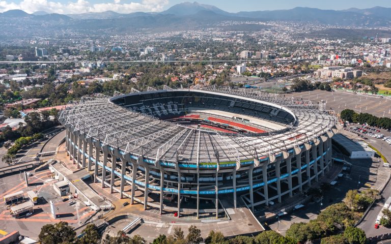 No se ve para cuando remodelen el Estadio Azteca