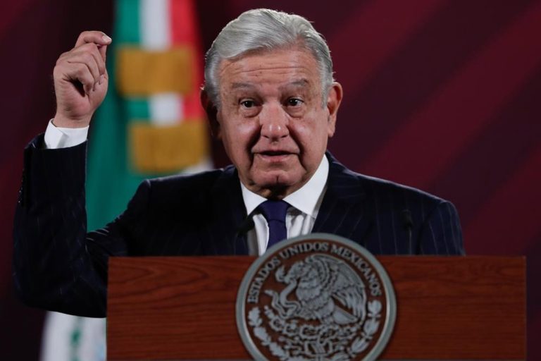 Rescate de mineros de “El Pinabete” registra 37.7% de avance: López Obrador