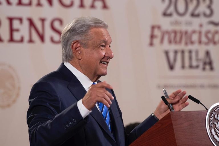 Me preocuparía si papa Francisco se pronunciara sobre el Plan B: AMLO