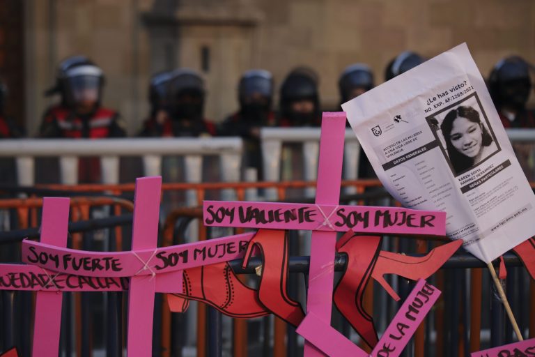 Siete mujeres fueron asesinadas diariamente durante enero en el país