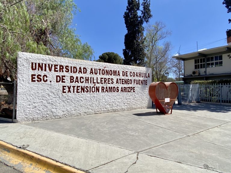 Suspenden a maestro de Ateneo Fuente Ramos Arizpe señalado por acoso 