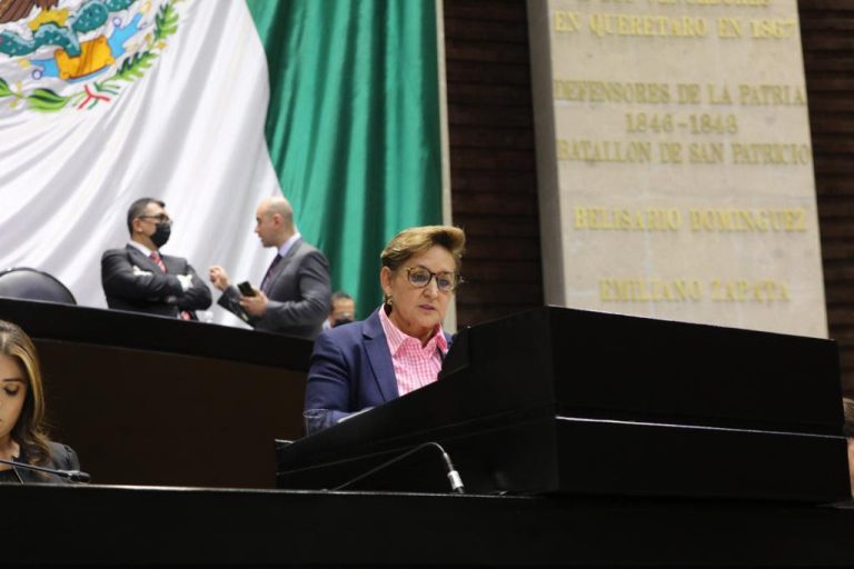 Avalan propuesta de diputada priista para profesionalizar farmacias del sistema de salud y dar uso racional a medicamentos