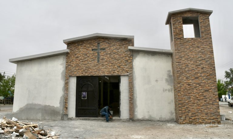 Avanza remodelación de la capilla San Francisco de Asís en colonia Analco 