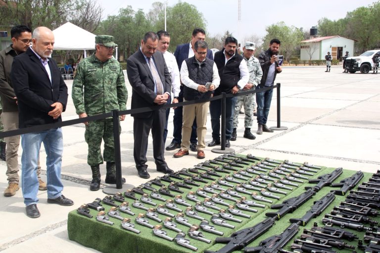 Destruyen en Saltillo armas de fuego decomisadas a la delincuencia