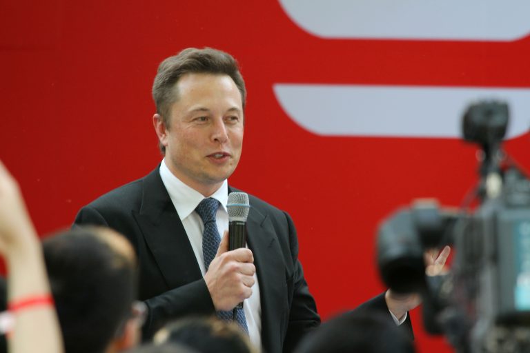 Elon Musk reacciona a secuestro de 4 estadounidenses en México