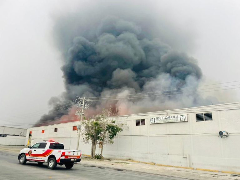 Incendio de bodega del IMSS, pretexto para justificar desabasto de medicamentos: José Luis López Cepeda