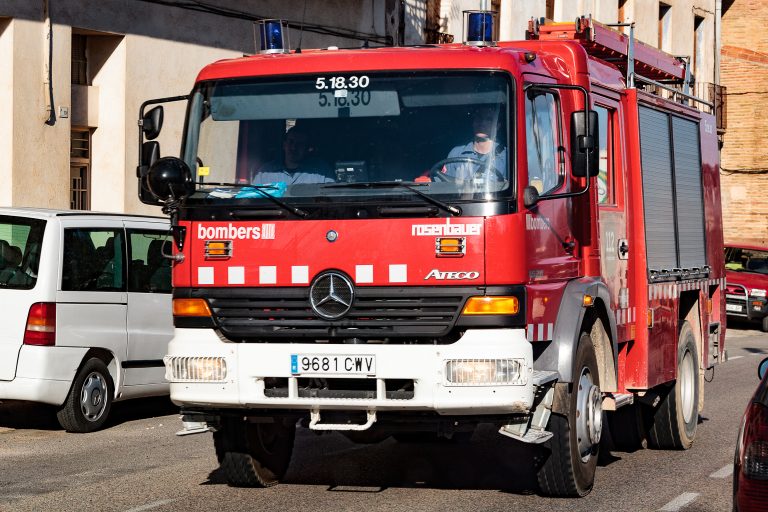 Mujer española recibe una factura de 211 euros de los bomberos por evitar su suicidio