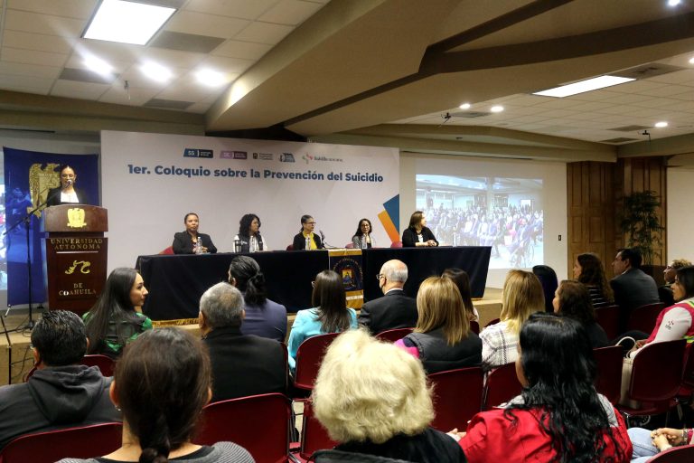 Realizan en la UAdeC coloquio sobre la prevención del suicidio