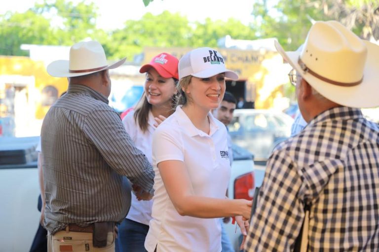 Visita Edna Dávalos comunidades de Ramos Arizpe y presenta sus propuestas