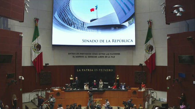 Clausura Morena sesión del fast track en el Senado