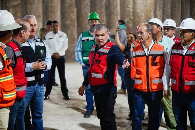 Supervisa Miguel Riquelme avances del Sistema Vial Cuatro Caminos, en Torreón