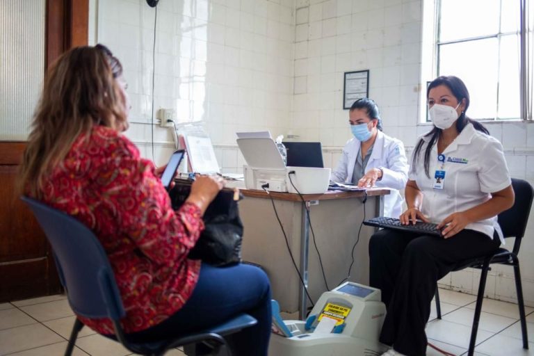 Atienden ramosarizpenses llamado para prevenir osteoporosis