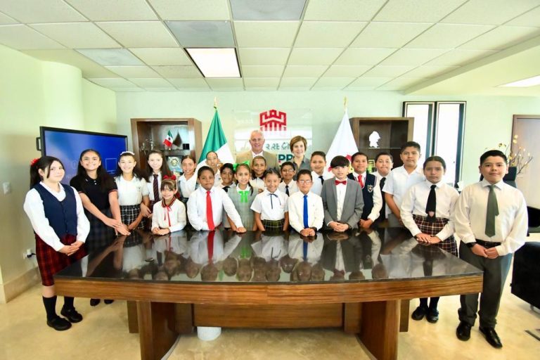 Celebran Sesión Solemne del Cabildo Infantil 2023 en Torreón